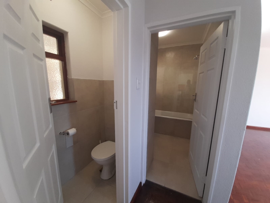 To Let 1 Bedroom Property for Rent in Pinelands Western Cape